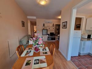 Kuchyň nebo kuchyňský kout v ubytování Velez Nazari Centro 2