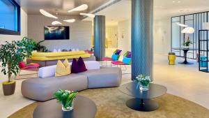 Uma área de estar em Hotel President