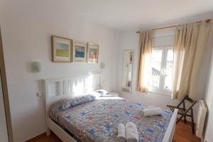 Postel nebo postele na pokoji v ubytování APARTAMENTO PIE DE PLAYA-Wifi free