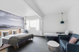 Postel nebo postele na pokoji v ubytování Best Western Plus Airport Hotel