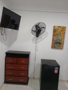 TV o dispositivi per l'intrattenimento presso Hotel Bethesda 316 a 822 a 1980