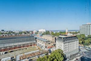 una vista aérea de una ciudad con edificios en Apartment near to Recoleta & Puerto Madero en Buenos Aires