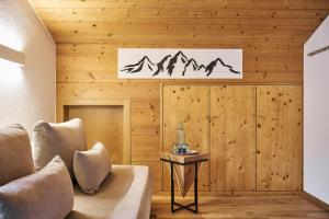 Istumisnurk majutusasutuses Hotel Garni Sursilva