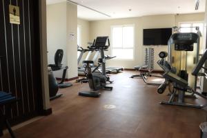 Gimnasio o instalaciones de fitness de Premium Strato Hotel