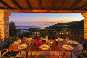 Photo de la galerie de l'établissement Villa Kalamia, à Kalámi