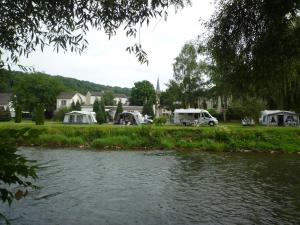 Příroda nedaleko luxury tent