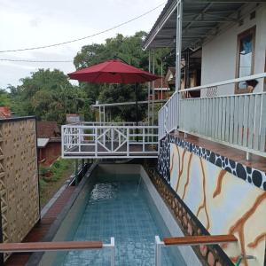 Galeriebild der Unterkunft Vila Dechalasya in Mojokerto