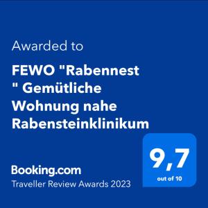 Ein Zertifikat, Auszeichnung, Logo oder anderes Dokument, das in der Unterkunft FEWO "Rabennest " Gemütliche Wohnung nahe Rabensteinklinikum - kein separates Schlafzimmer, Studiowohnung ausgestellt ist
