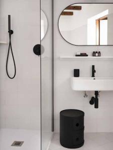 A bathroom at Borgo BiancoMatilde - Boutique Hotel