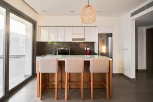 Dapur atau dapur kecil di 3bds with private heated pool in Sholan 2 ElGouna