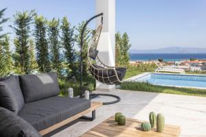 Bazén v ubytovaní Villa Mare - Private Pool, 4 Bdrms, Sea View, BBQ alebo v jeho blízkosti