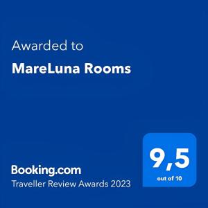 Ett certifikat, pris eller annat dokument som visas upp på MareLuna Rooms