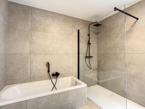 Koupelna v ubytování Vakantiewoning De Gavers + 33 fotografií