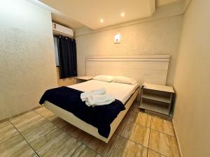Hotel Supreme - Pistão Sul - Próximo ao Taguatinga Shopping客房内的一张或多张床位