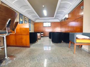 Μια τηλεόραση ή/και κέντρο ψυχαγωγίας στο Futuris Hotel