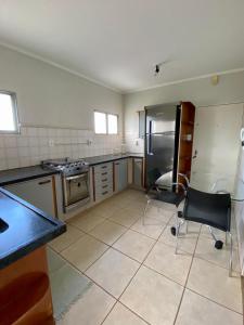 Küche/Küchenzeile in der Unterkunft Apartamento em Olimpia