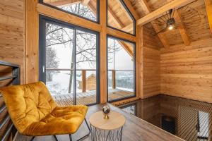 Istumisnurk majutusasutuses Les chalets d'Éléna