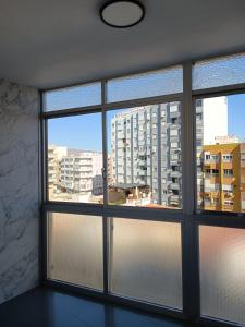 Nespecifikovaný výhled na destinaci Almería nebo výhled na město při pohledu z apartmánu