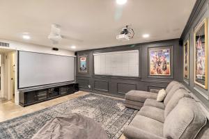 Gallery image of Pool, Hot Tub and Home Gym Luxe Mesa Retreat in Mesa