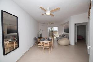 Fotografie z fotogalerie ubytování The Blue Fish Apartment v destinaci Protaras