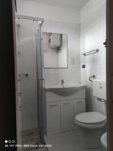 Ένα μπάνιο στο Casa fronte mare Torre sant'andrea