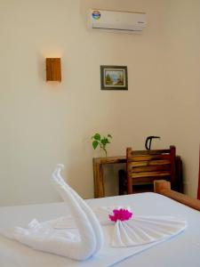Postel nebo postele na pokoji v ubytování Lala salama Kendwa villas