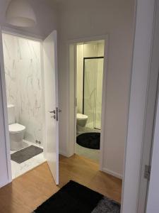 Phòng tắm tại POVEIRA HOUSE 1 +10 ảnh