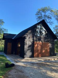 Το κτήριο όπου στεγάζεται  η βίλα