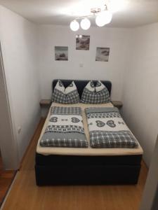 Posteľ alebo postele v izbe v ubytovaní Holiday Home Doris + 15 fotografií