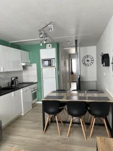 Fotografia z galérie ubytovania Appartement la Mongie pied des pistes 7 personnes v destinácii La Mongie