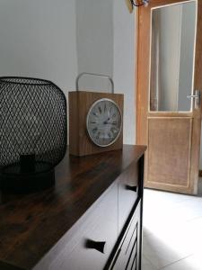 Zdjęcie z galerii obiektu Ô p'tit 44 Apt + terrasse dans le vieux Honfleur w mieście Honfleur
