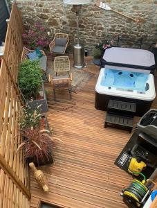 Fotografia z galérie ubytovania Saint Malo - Jolie Maison avec Jacuzzi 150m gare v destinácii Saint Malo