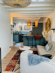 Posedenie v ubytovaní Saint Malo - Jolie Maison avec Jacuzzi 150m gare