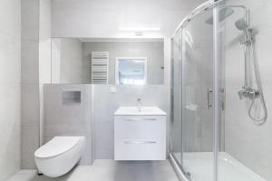 Łazienka w obiekcie Balticus Apartamenty Standard Promenada Gwiazd 14