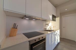 Kuchnia lub aneks kuchenny w obiekcie Whalehouse 2 - Terrace & Sea view - WIFI