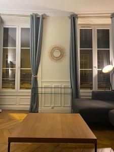 Fotografia z galérie ubytovania Spacious Apartment next to Place Vendôme v Paríži