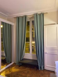 Fotografia z galérie ubytovania Spacious Apartment next to Place Vendôme v Paríži