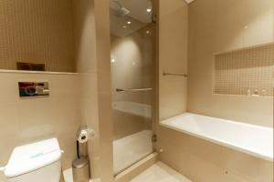 Fotografie z fotogalerie ubytování Primestay - Boulevard Point 2BR in Downtown v Dubaji