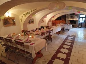 Restaurace v ubytování Penzion U Statku