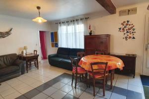 Fotografia z galérie ubytovania 4 bedroom villa 80 metres from sea, free onsite parking v destinácii Argelès-sur-Mer