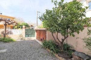 Fotografia z galérie ubytovania 4 bedroom villa 80 metres from sea, free onsite parking v destinácii Argelès-sur-Mer