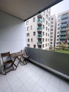 Balkón alebo terasa v ubytovaní Corvin cozy Apartment with balcony309