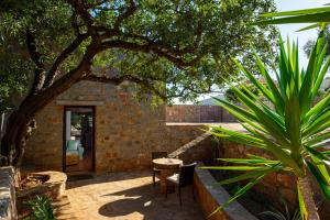 Zahrada ubytování Carob Cottage