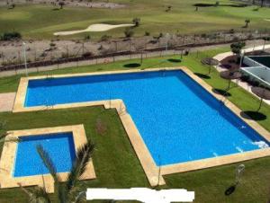 The swimming pool at or close to Piso lujo el toyo Még 12 kép
