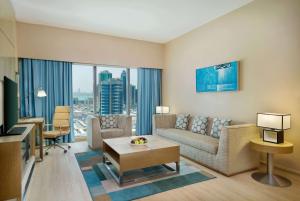 Wyndham Doha West Bay電視和／或娛樂中心