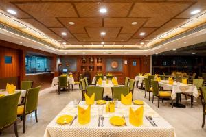Fortune Park Pushpanjali, Durgapur - Member ITC Hotels' Group餐厅或其他用餐的地方