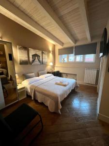 Postel nebo postele na pokoji v ubytování Hotel Bella Napoli ristorante & spa