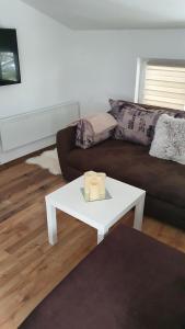 Istumisnurk majutusasutuses Apartmani Vukmanović