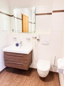 Koupelna v ubytování FeWo-Zimmer-Auszeit