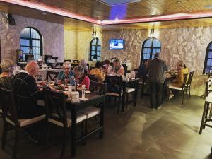 Restaurace v ubytování Mount Nebo Hotel & Restaurant Madaba City Center